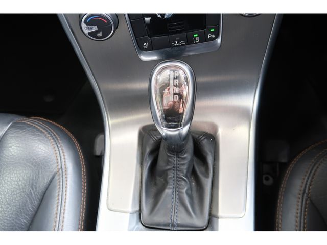 Volvo XC60 2013-10 195916-9