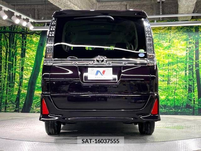 Toyota VOXY 2016-07 289062-15
