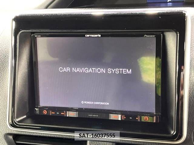 Toyota VOXY 2016-07 289062-3