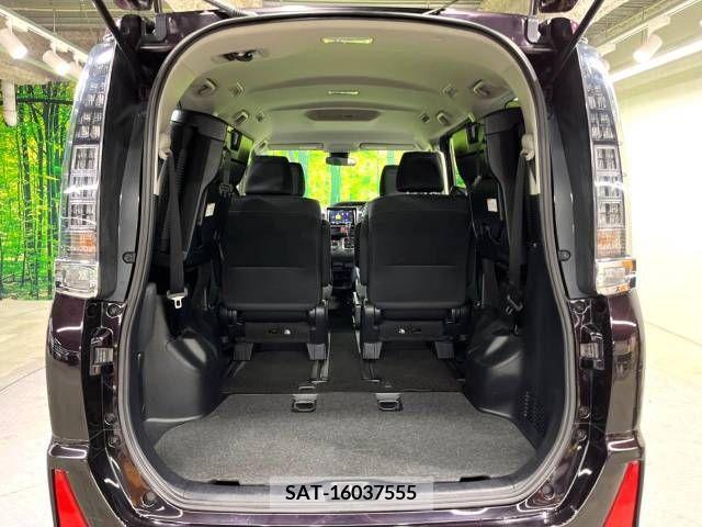 Toyota VOXY 2016-07 289062-10