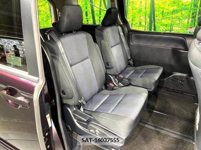 Toyota VOXY 2016-07 289062-8
