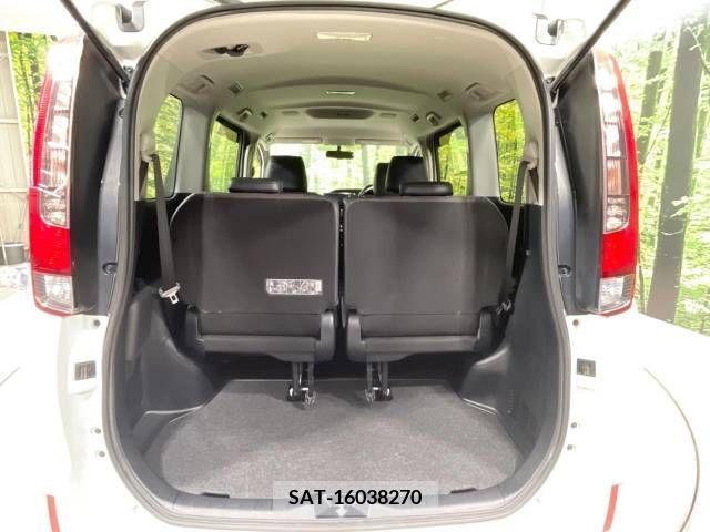 Toyota ESQUIRE 2015-06 336549-11