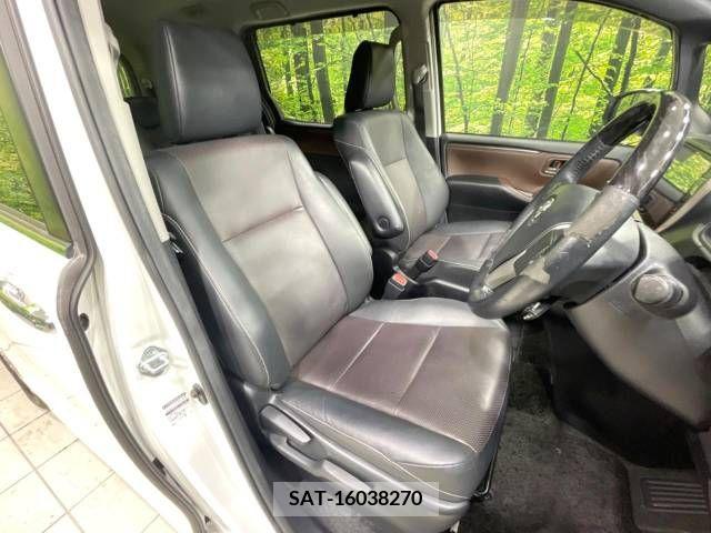Toyota ESQUIRE 2015-06 336549-8
