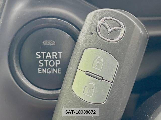 Mazda DEMIO 2015-01 296656-7