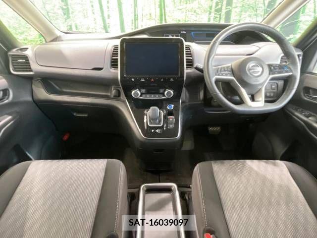 Nissan SERENA 2019-10 347521-1