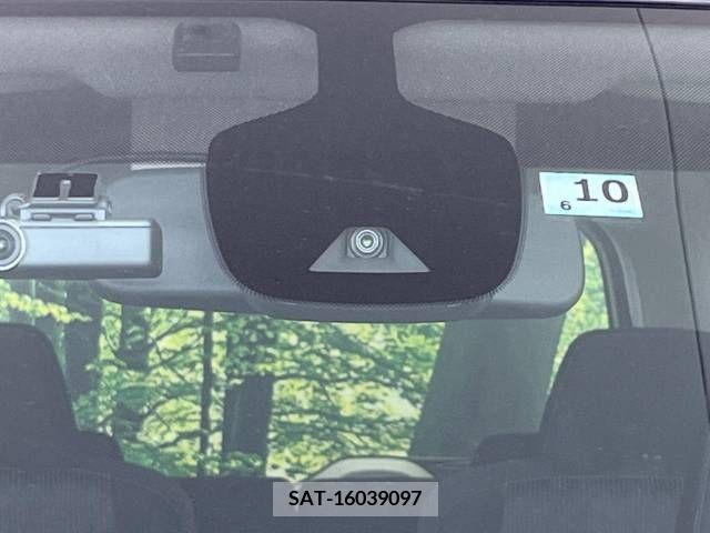 Nissan SERENA 2019-10 347521-3