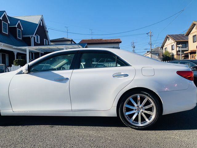 Toyota MARK X 2012-02 6924-15