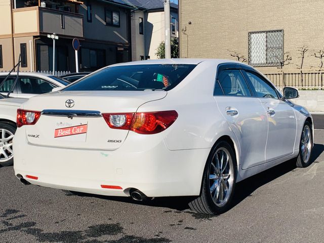 Toyota MARK X 2012-02 6924-9