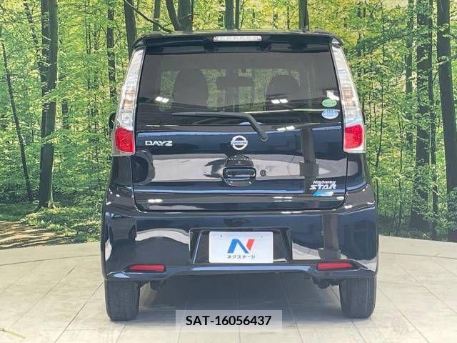 Nissan DAYZ 2014-10 266681-15