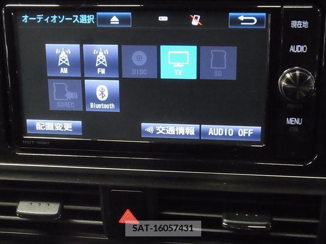 Toyota SIENTA 2018-06 298334-17
