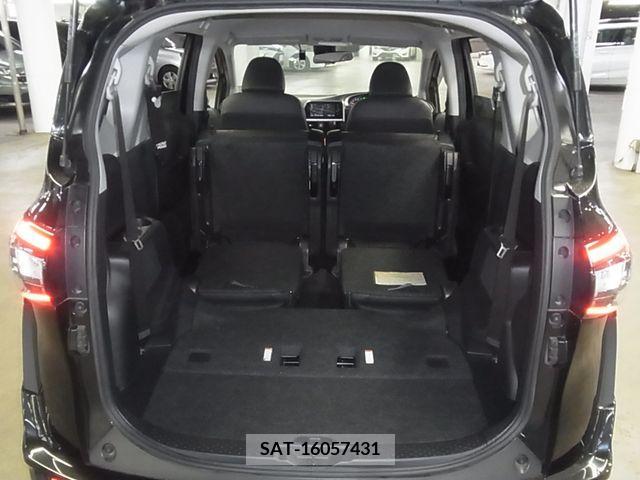 Toyota SIENTA 2018-06 298334-14