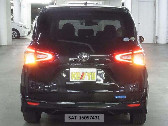 Toyota SIENTA 2018-06 298334-5