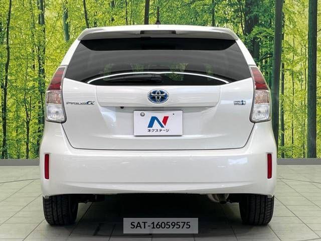 Toyota PRIUS ALPHA 2015-05 283468-15