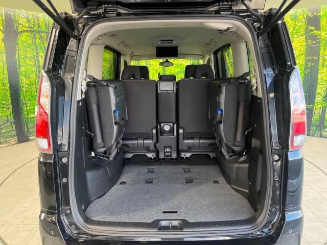 Nissan SERENA 2016-12 185731-11