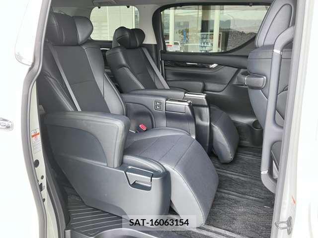 Toyota VELLFIRE 2018-04 287854-14