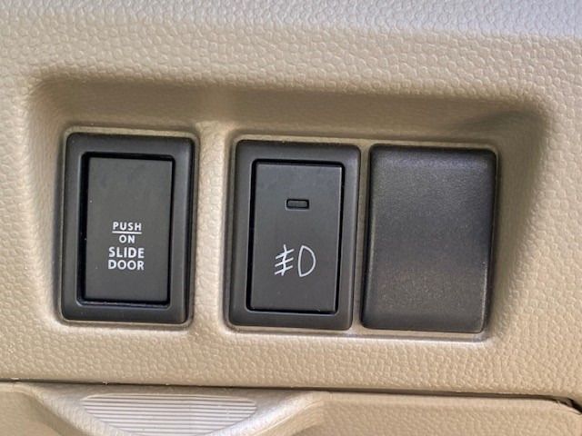 Nissan CLIPPER RIO 2015-01 18461-14