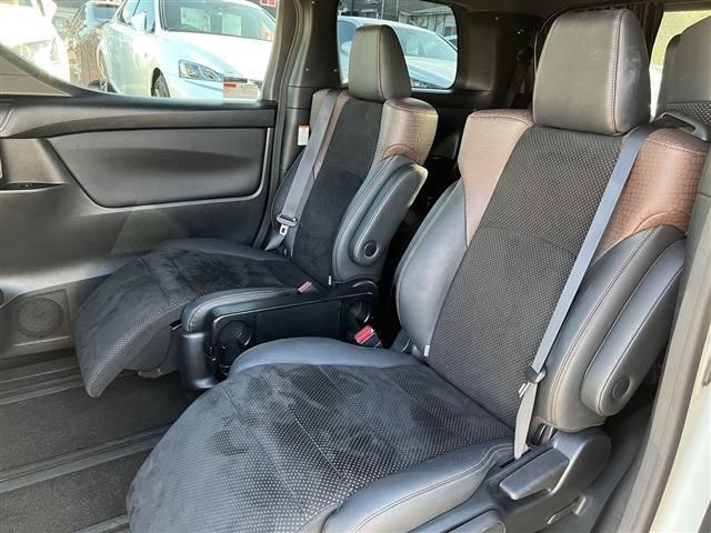 Toyota ALPHARD 2016-07 9413-19