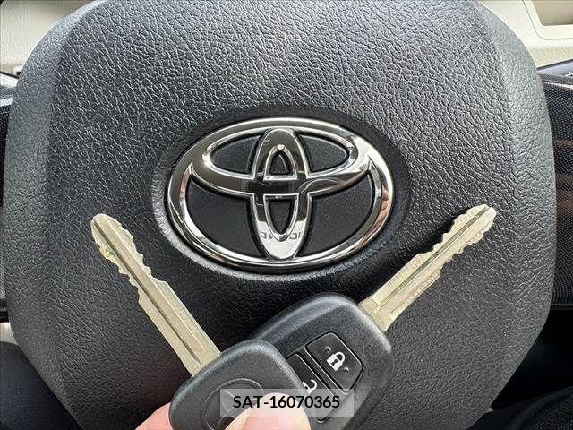 Toyota SIENTA 2015-08 385200-23