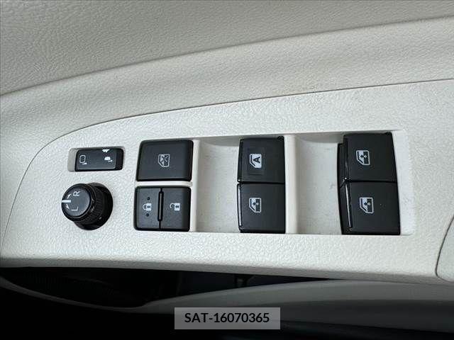 Toyota SIENTA 2015-08 385200-29