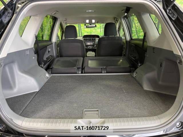 Toyota PRIUS ALPHA 2014-02 282505-10