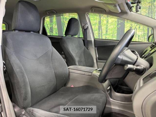 Toyota PRIUS ALPHA 2014-02 282505-8