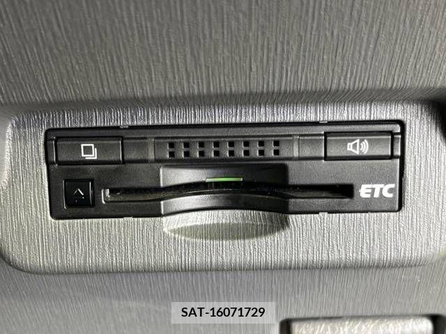 Toyota PRIUS ALPHA 2014-02 282505-7