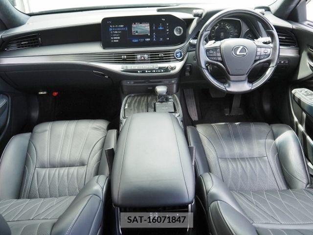 Lexus LS 2021-07 391885-9
