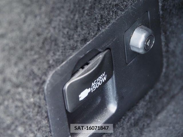 Lexus LS 2021-07 391885-29