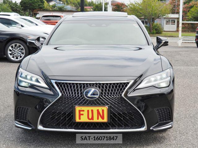 Lexus LS 2021-07 391885-1
