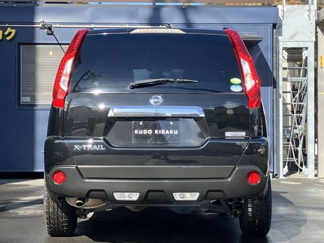 Nissan X-TRAIL 2010-10 196801-4
