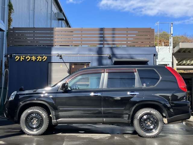Nissan X-TRAIL 2010-10 196801-3