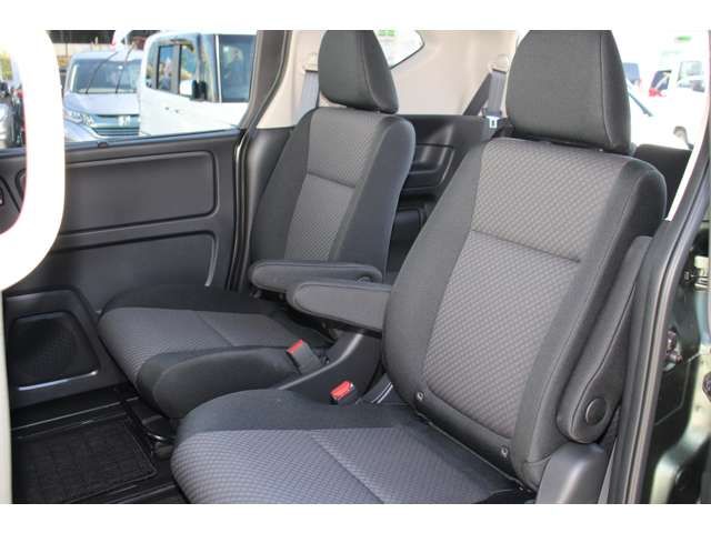 Honda FREED HYBRID 2023-06 28266-9
