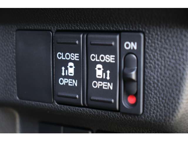 Honda FREED HYBRID 2023-06 28266-17