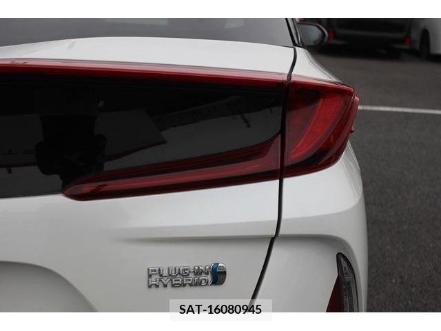 Toyota PRIUS PHV 2017-07 237077-9