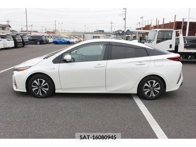 Toyota PRIUS PHV 2017-07 237077-5