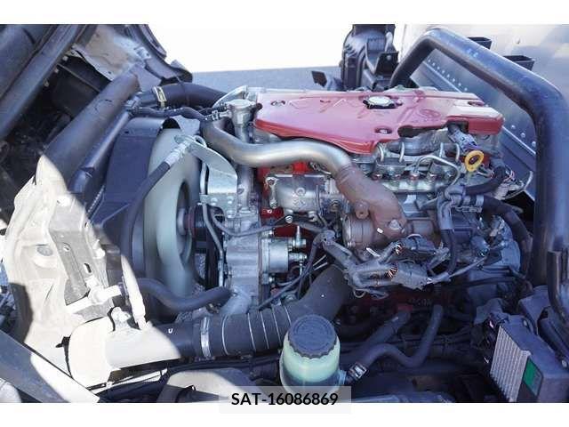 Hino DUTRO 2017-08 202535-14