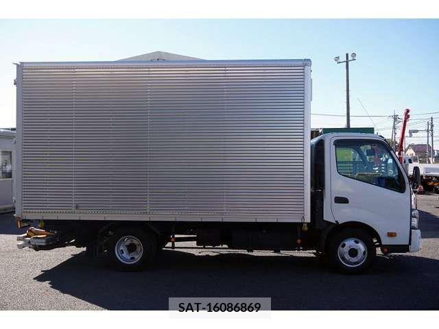 Hino DUTRO 2017-08 202535-4