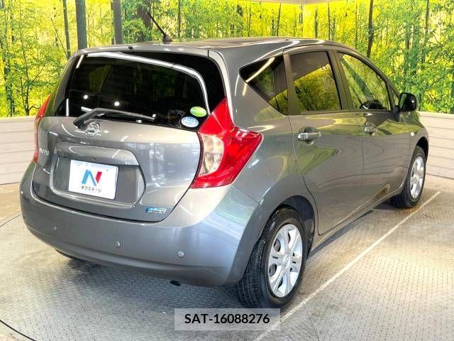 Nissan NOTE 2014-03 365455-17