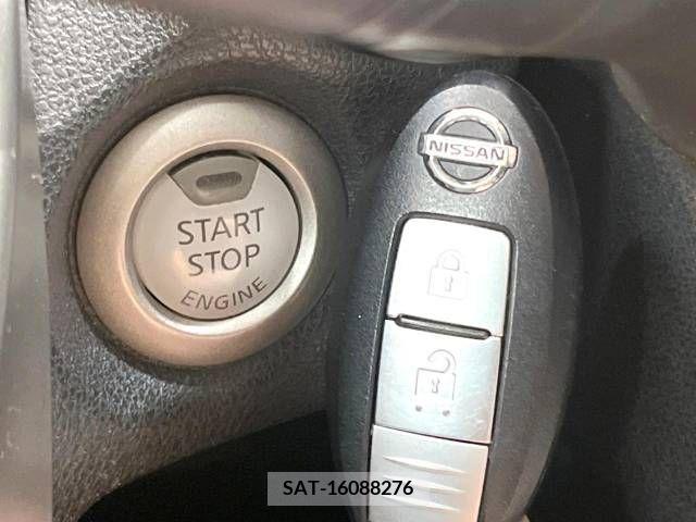 Nissan NOTE 2014-03 365455-4