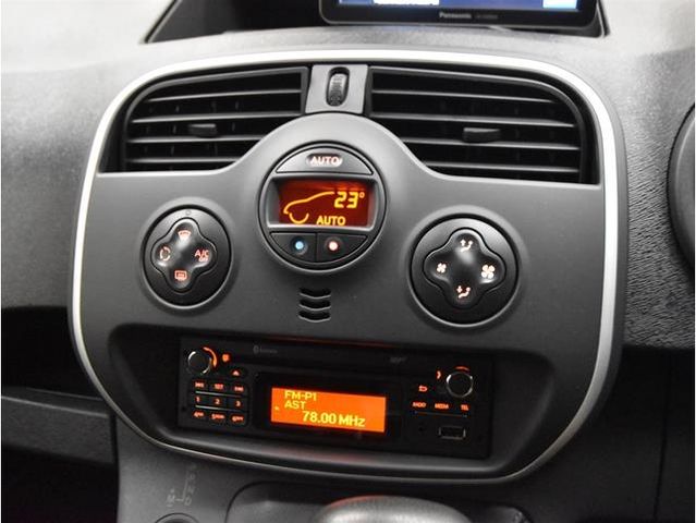 Renault KANGOO 2016-07 16532-18