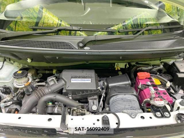 Honda N BOX CUSTOM 2019-09 222705-18