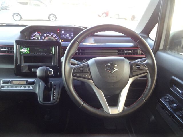 Suzuki WAGON R 2017-10 193228-12