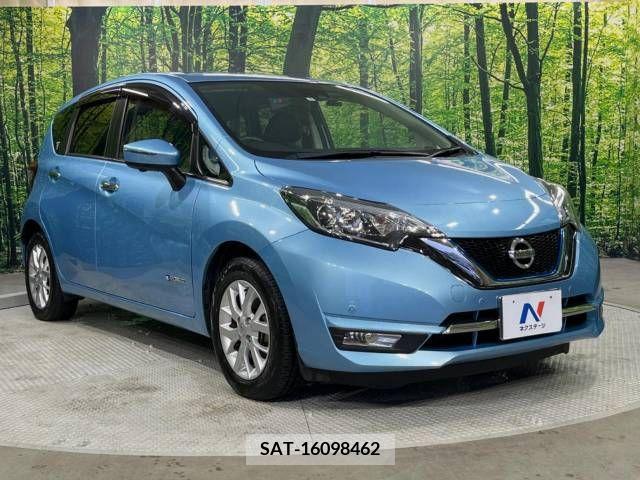 Nissan NOTE 2017-06 347792-16