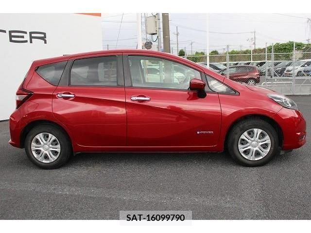 Nissan NOTE 2017-02 305346-2