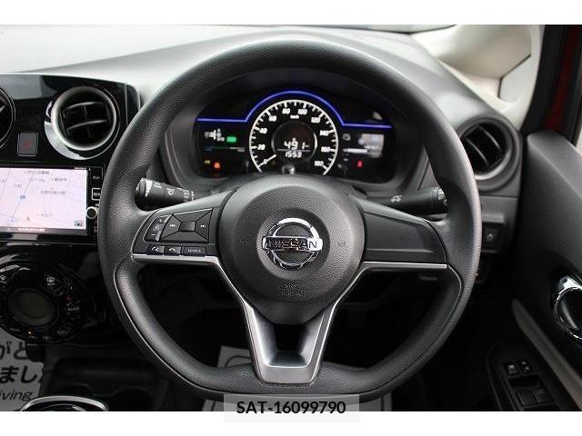 Nissan NOTE 2017-02 305346-12
