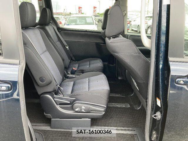 Toyota VOXY 2014-11 289250-18