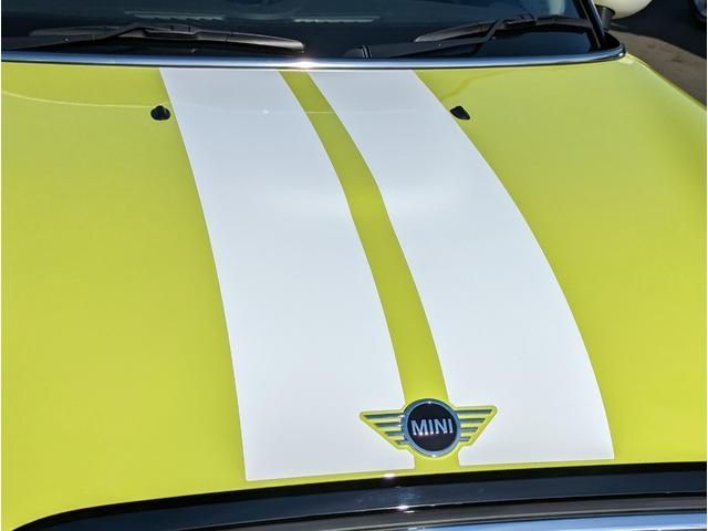 Bmw MINI 2022-08 600-6