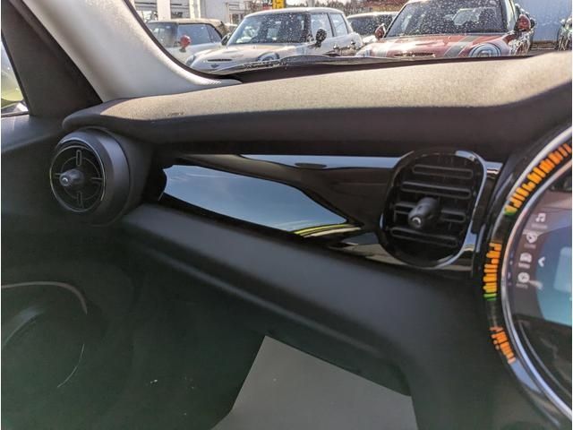Bmw MINI 2022-08 600-24