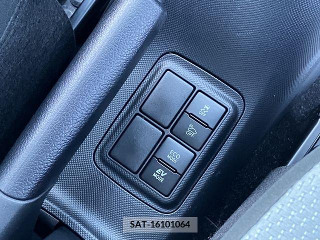 Toyota AQUA 2018-12 206854-7