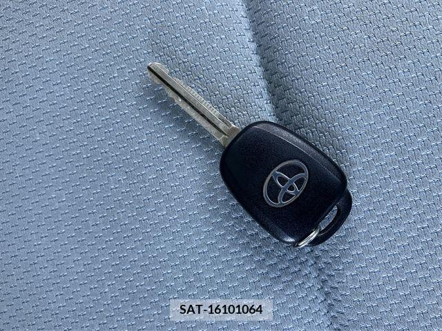 Toyota AQUA 2018-12 206854-16
